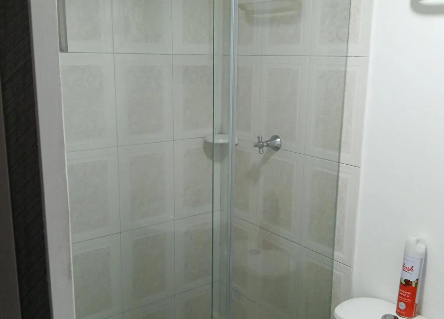 Aparta Estudio Privado Bogotá 0*,  Colombia